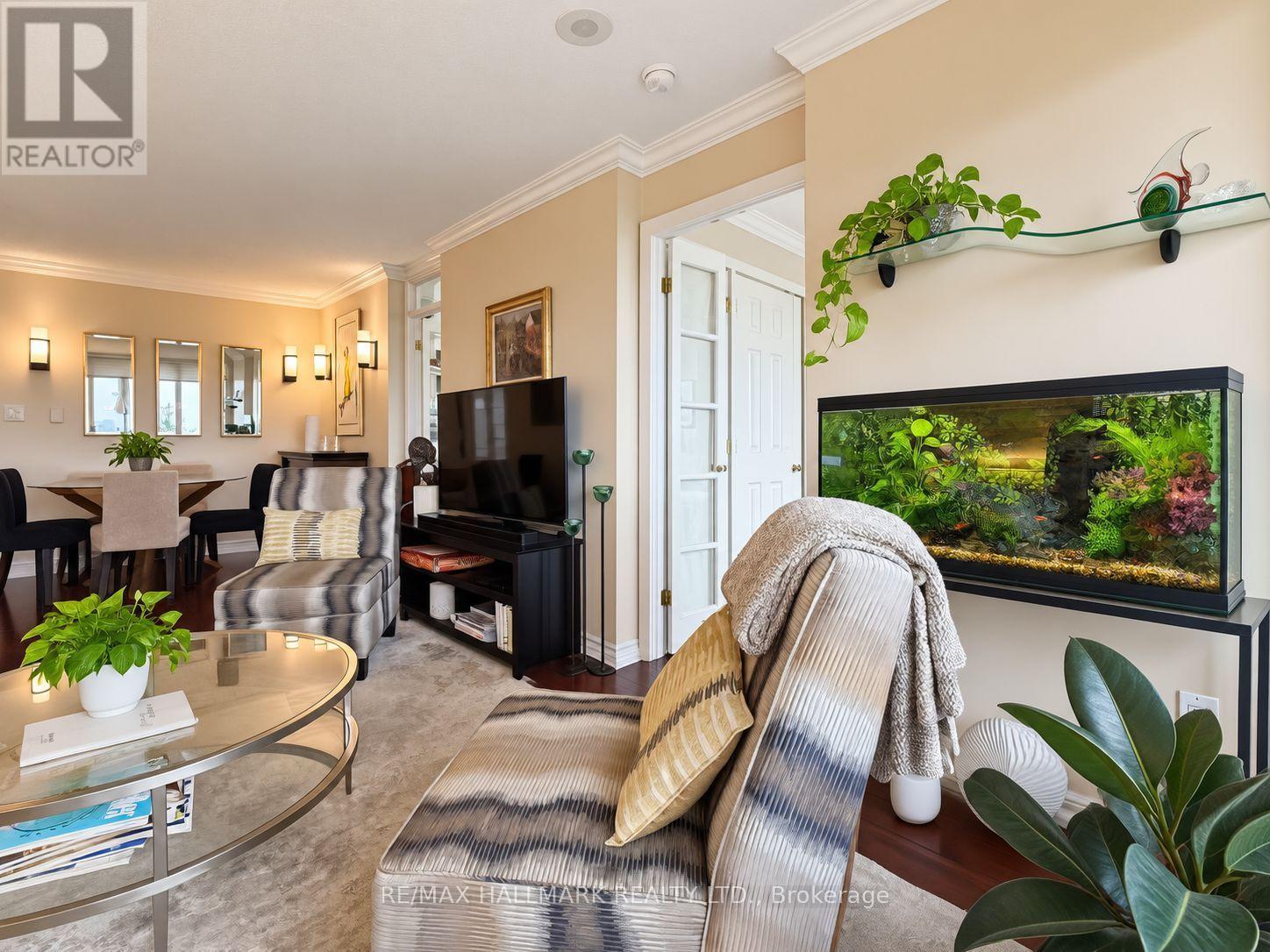 #1006 253 MERTON STREET - 8