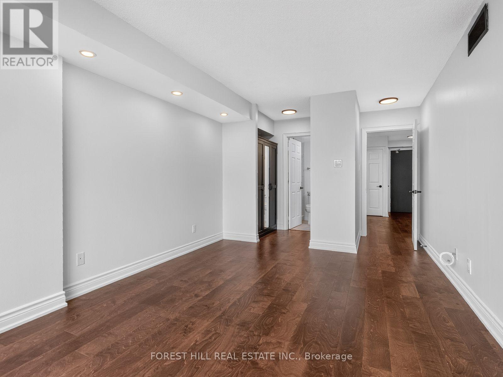 #907 1101 STEELES AVENUE W - 16
