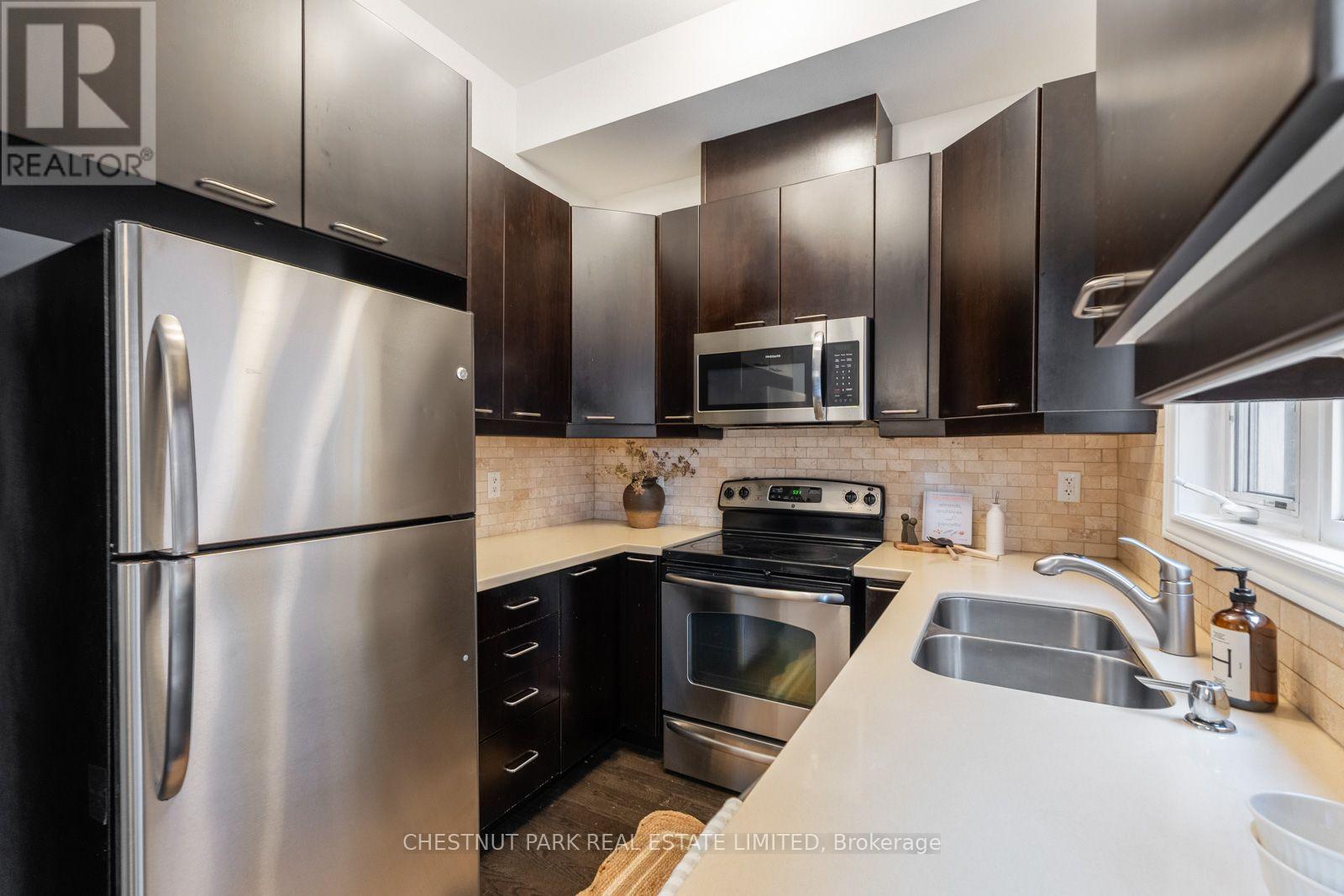 1437 QUEEN STREET E - 12
