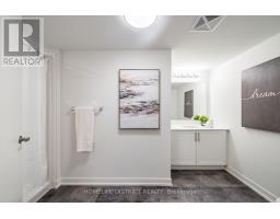 604 - 976 Simcoe Street N, Oshawa, ON L1G4W4 Photo 9