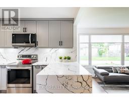 870 Modlin Road, Pickering, ON L1W1V7 Photo 13