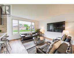 Laundry room - 870 Modlin Road, Pickering, ON L1W1V7 Photo 8