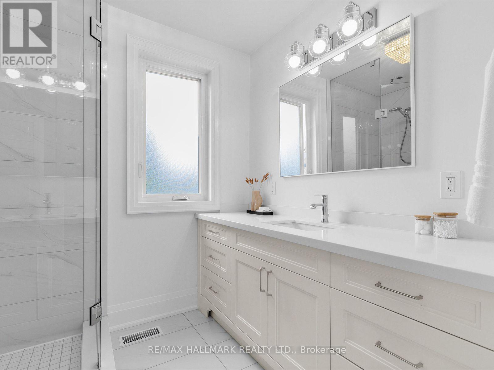 4 WOODVILLE AVENUE - Image 28