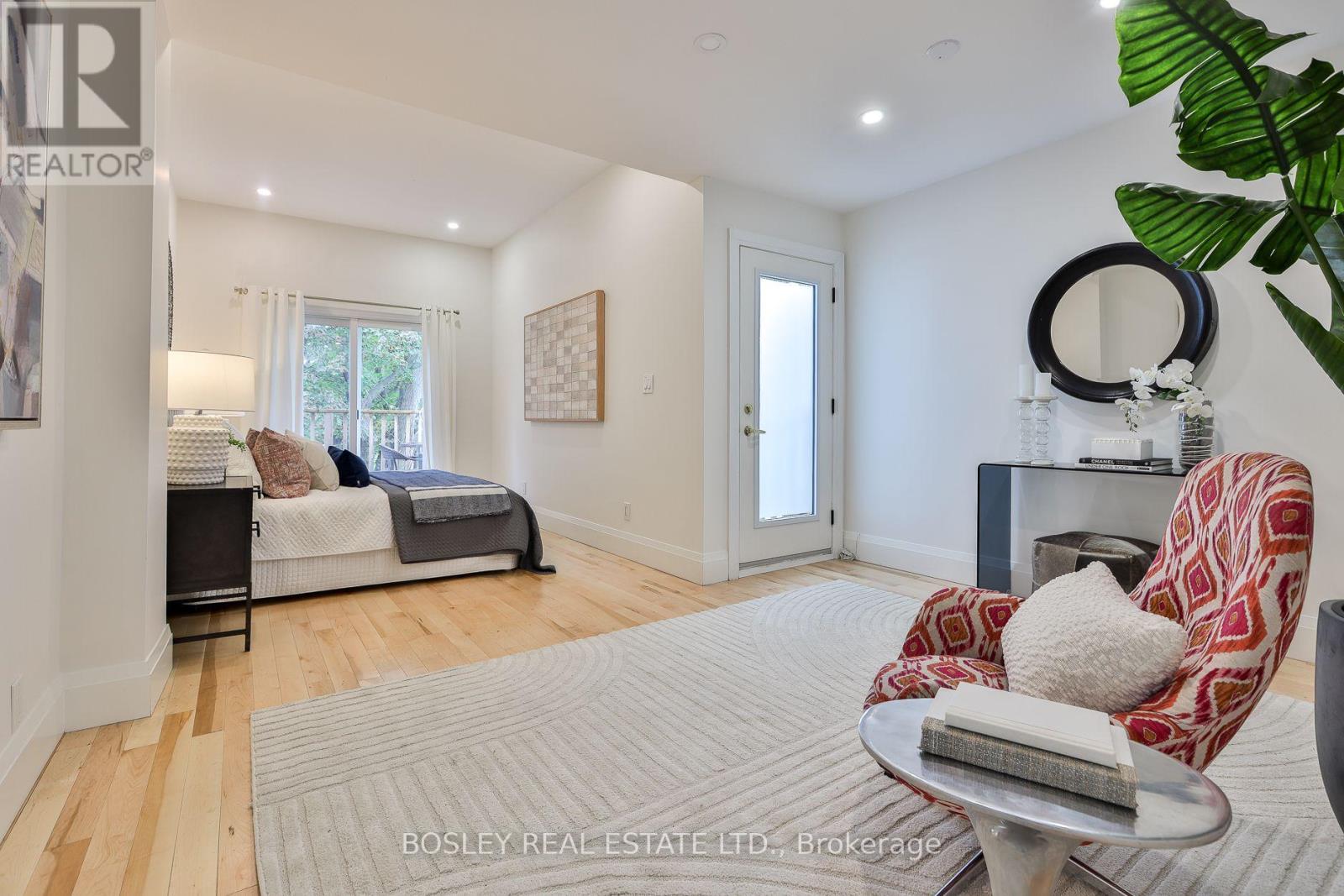 32 MOUNTALAN AVENUE - 18