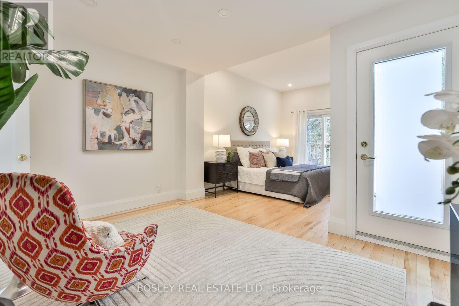 32 MOUNTALAN AVENUE - 21