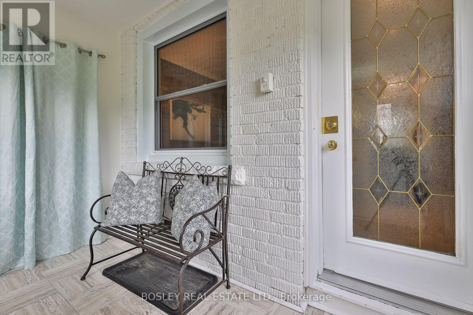 32 MOUNTALAN AVENUE - 3