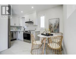 Kitchen - 572 Pharmacy Avenue, Toronto, ON M1L3G9 Photo 6