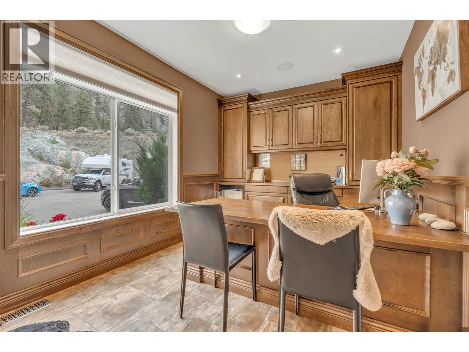 3789 McLean Creek Road, Okanagan Falls