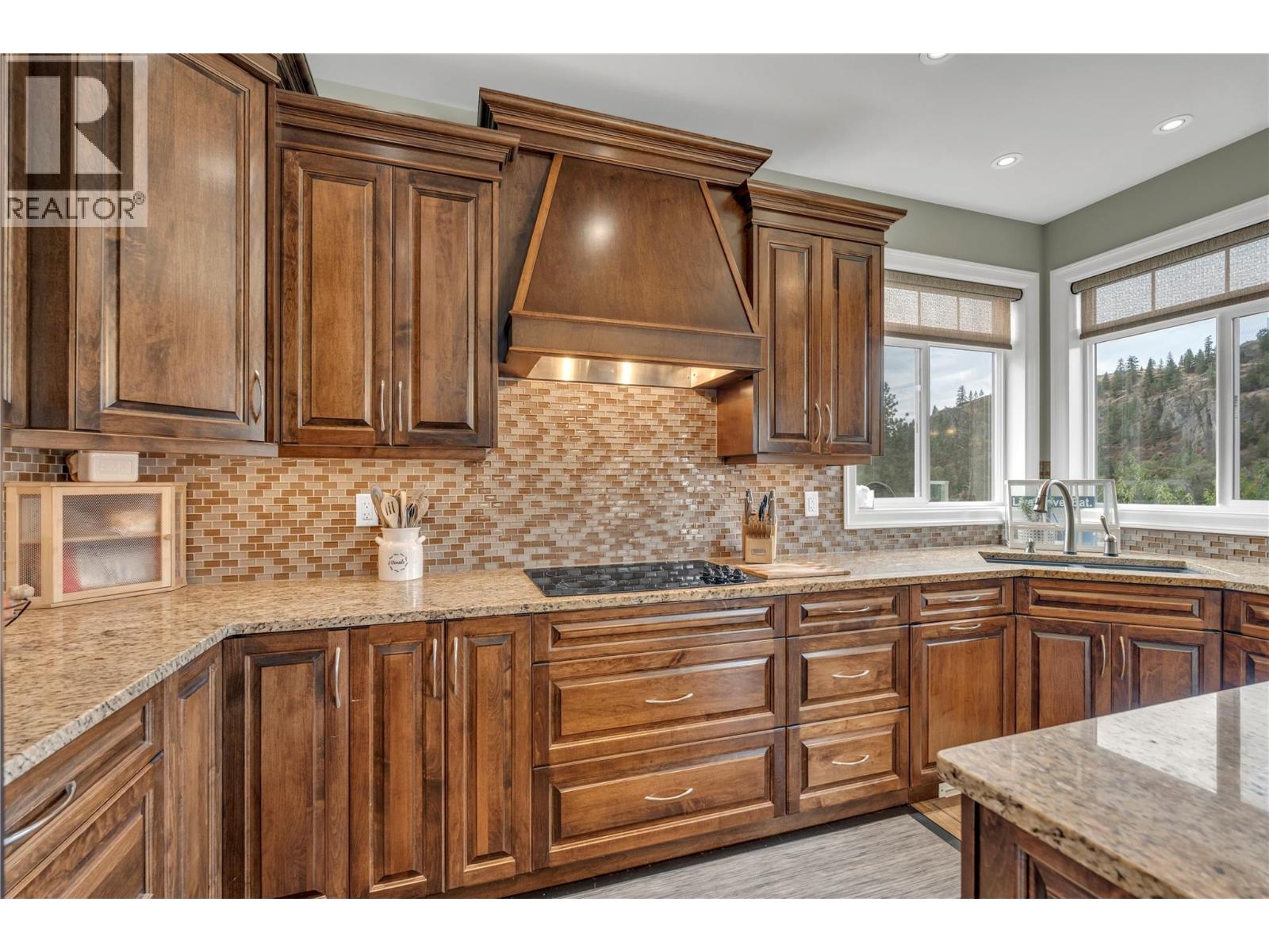 3789 McLean Creek Road, Okanagan Falls