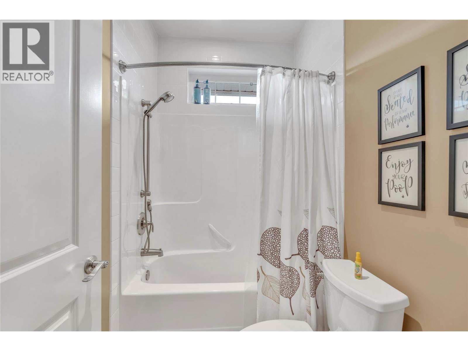3789 McLean Creek Road, Okanagan Falls