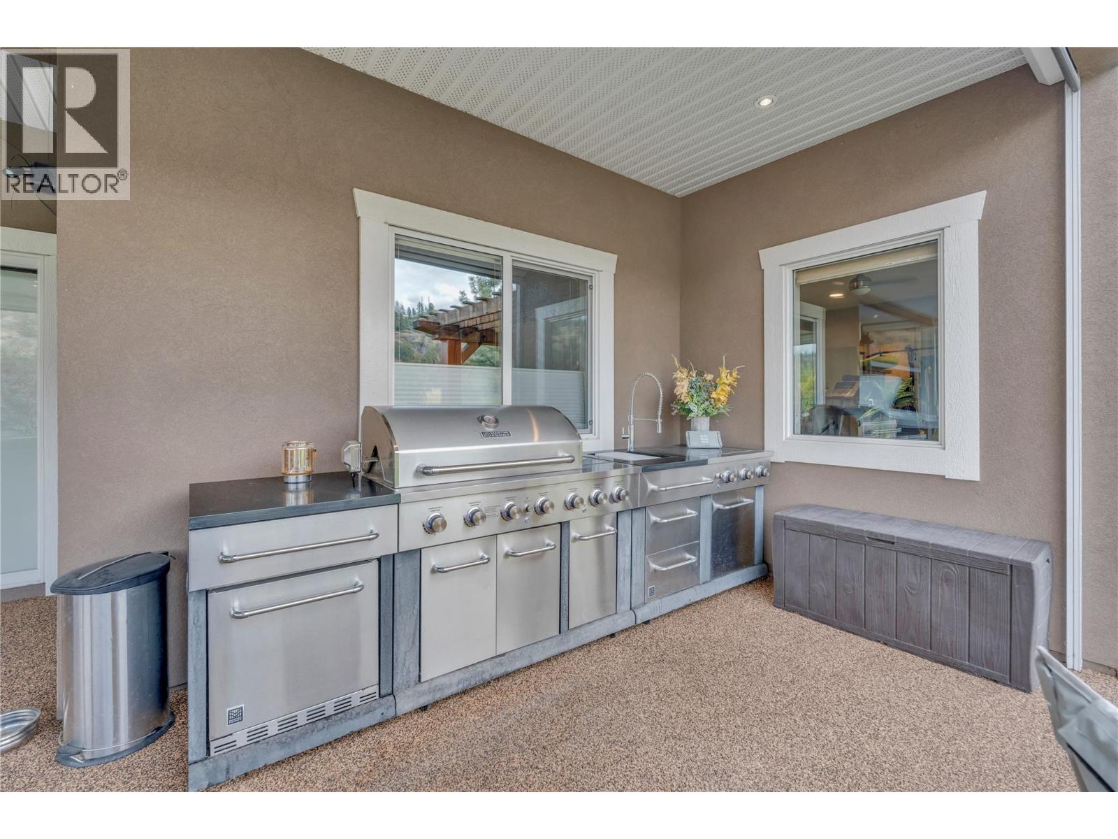 3789 McLean Creek Road, Okanagan Falls
