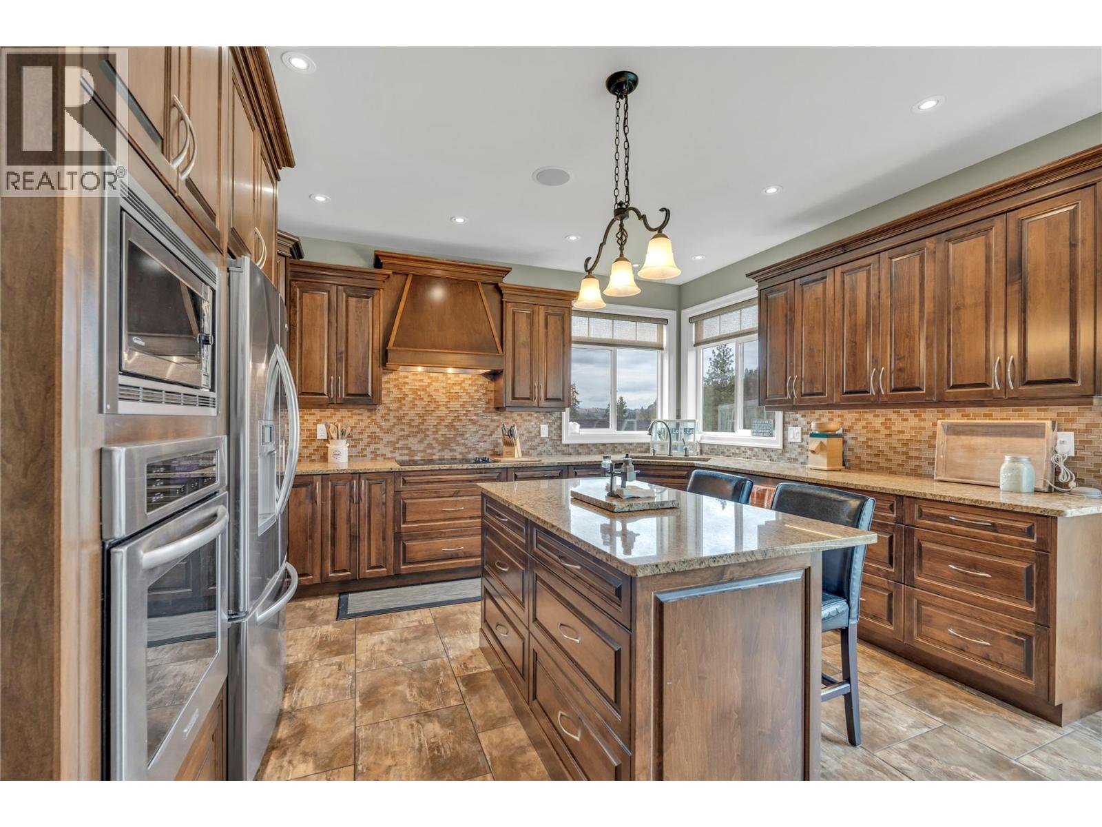 3789 McLean Creek Road, Okanagan Falls