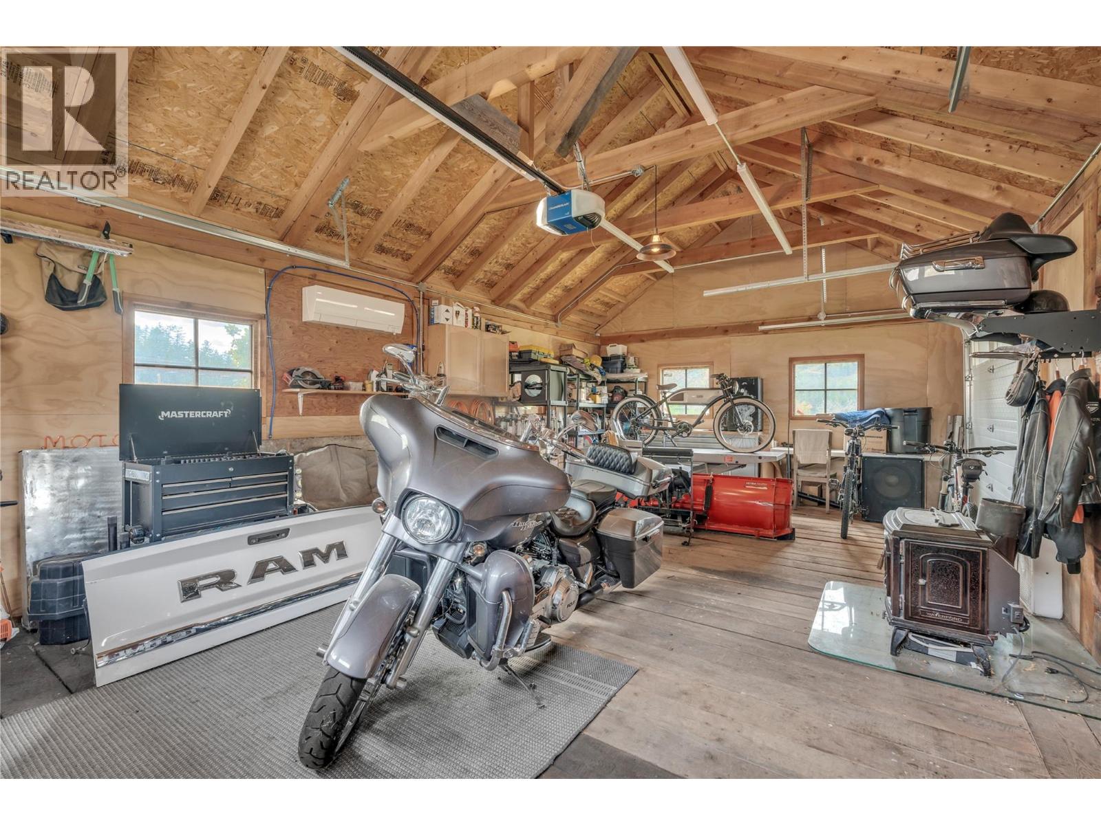 3789 McLean Creek Road, Okanagan Falls