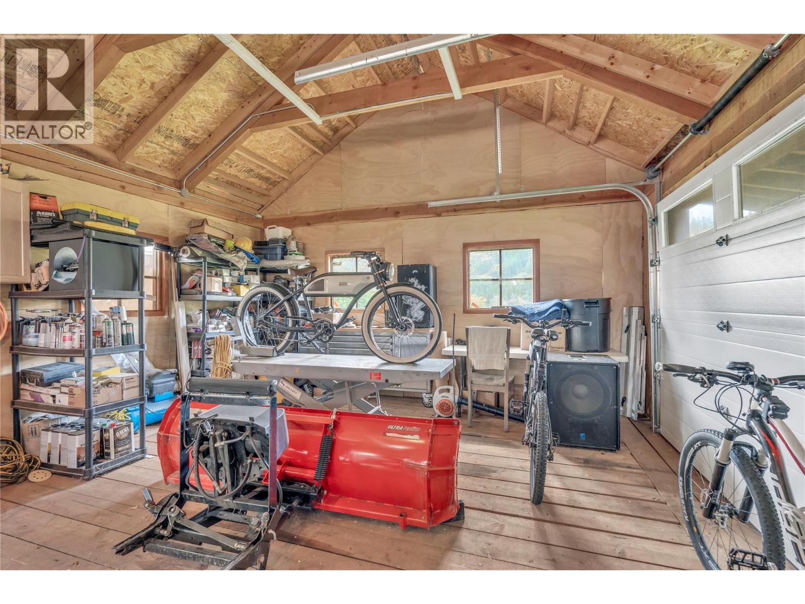 3789 McLean Creek Road, Okanagan Falls