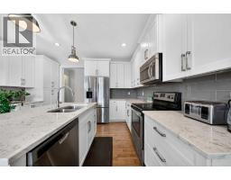 Primary Bedroom - 119 Baywater Rise Sw, Airdrie, AB T4B3V4 Photo 8