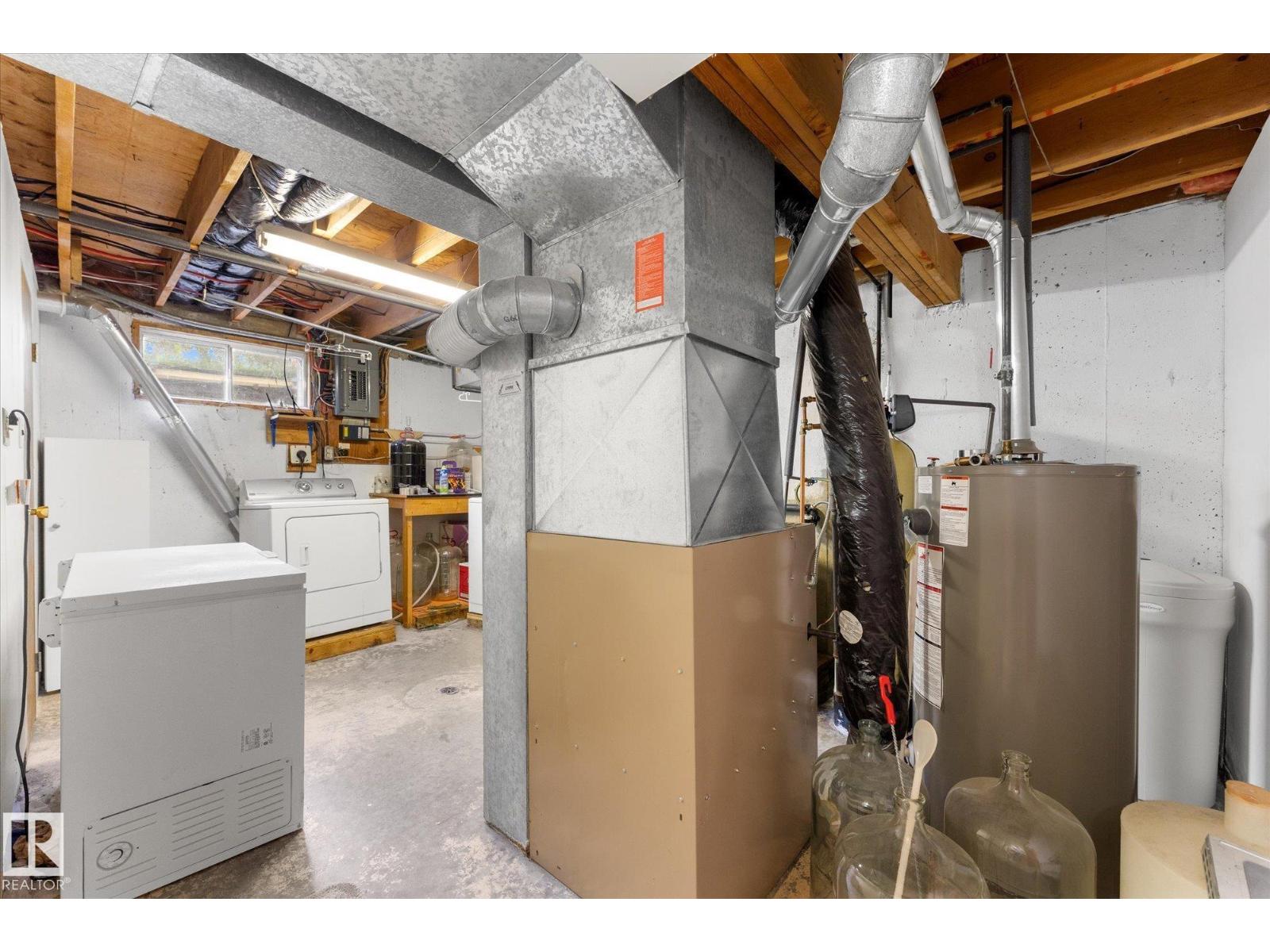 #27 52520 RGE ROAD 21 - 51