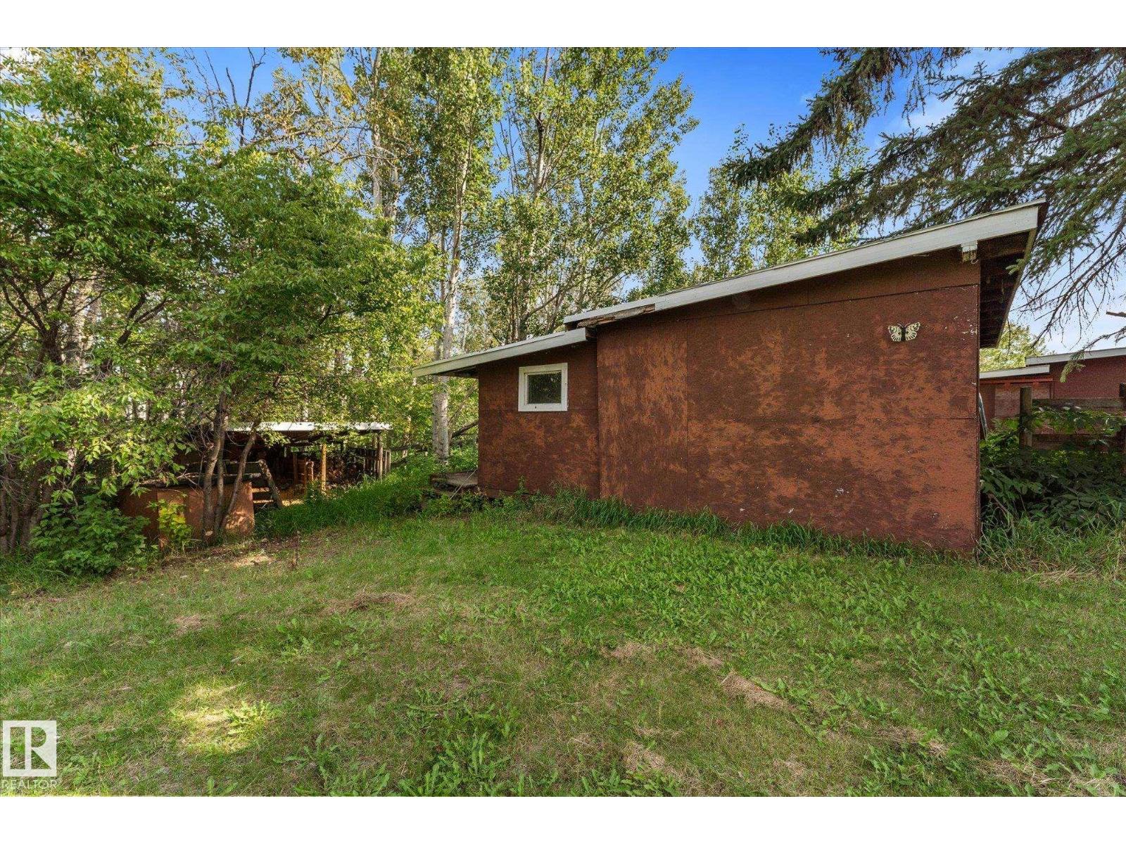 #27 52520 RGE ROAD 21 - 62