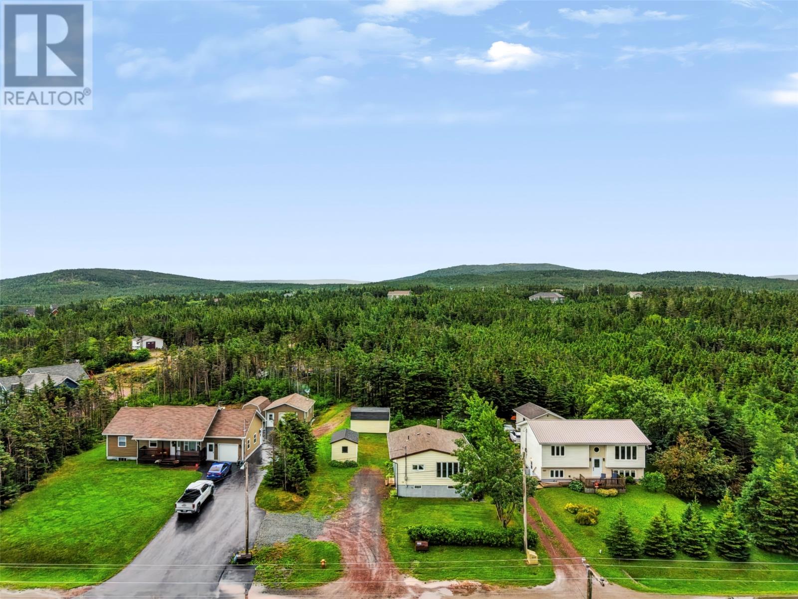252 Main Road - 40