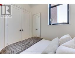 203 - 400 Park Avenue, Newmarket, ON L3Y1V8 Photo 22