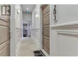 203 - 400 Park Avenue, Newmarket, ON L3Y1V8 Photo 7