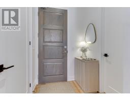 203 - 400 Park Avenue, Newmarket, ON L3Y1V8 Photo 8