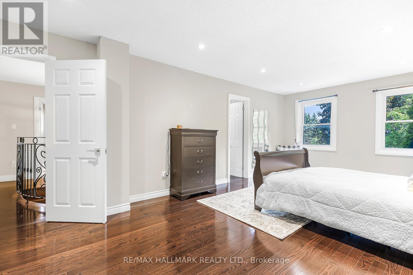 48 LAMBERT ROAD - 24