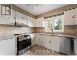 6 Lippincott Court, Richmond Hill, ON L4C7M5 Photo 10