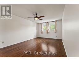 6 Lippincott Court, Richmond Hill, ON L4C7M5 Photo 17