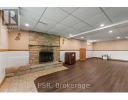 6 Lippincott Court, Richmond Hill, ON L4C7M5 Photo 33