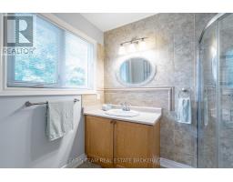 7 Mancini Drive, Essa, ON L0M1B1 Photo 17