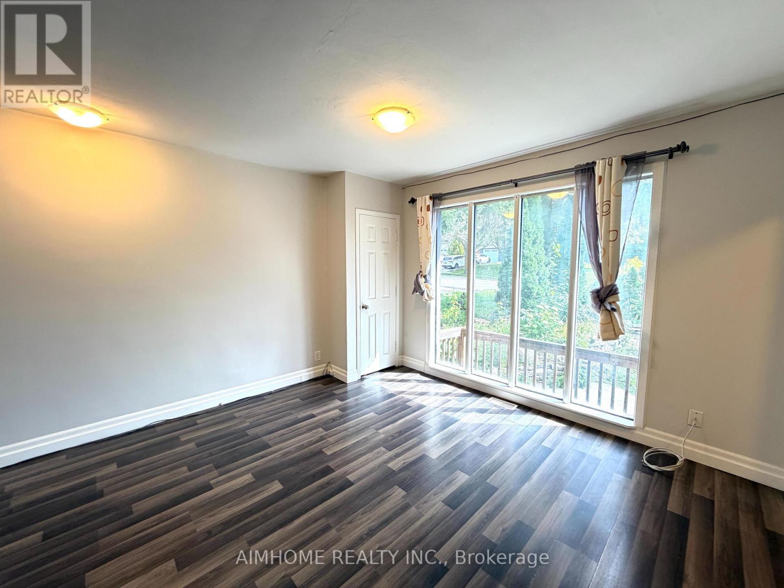 MAIN - 887 SRIGLEY STREET, Newmarket (Gorham-College Manor) — photo 3