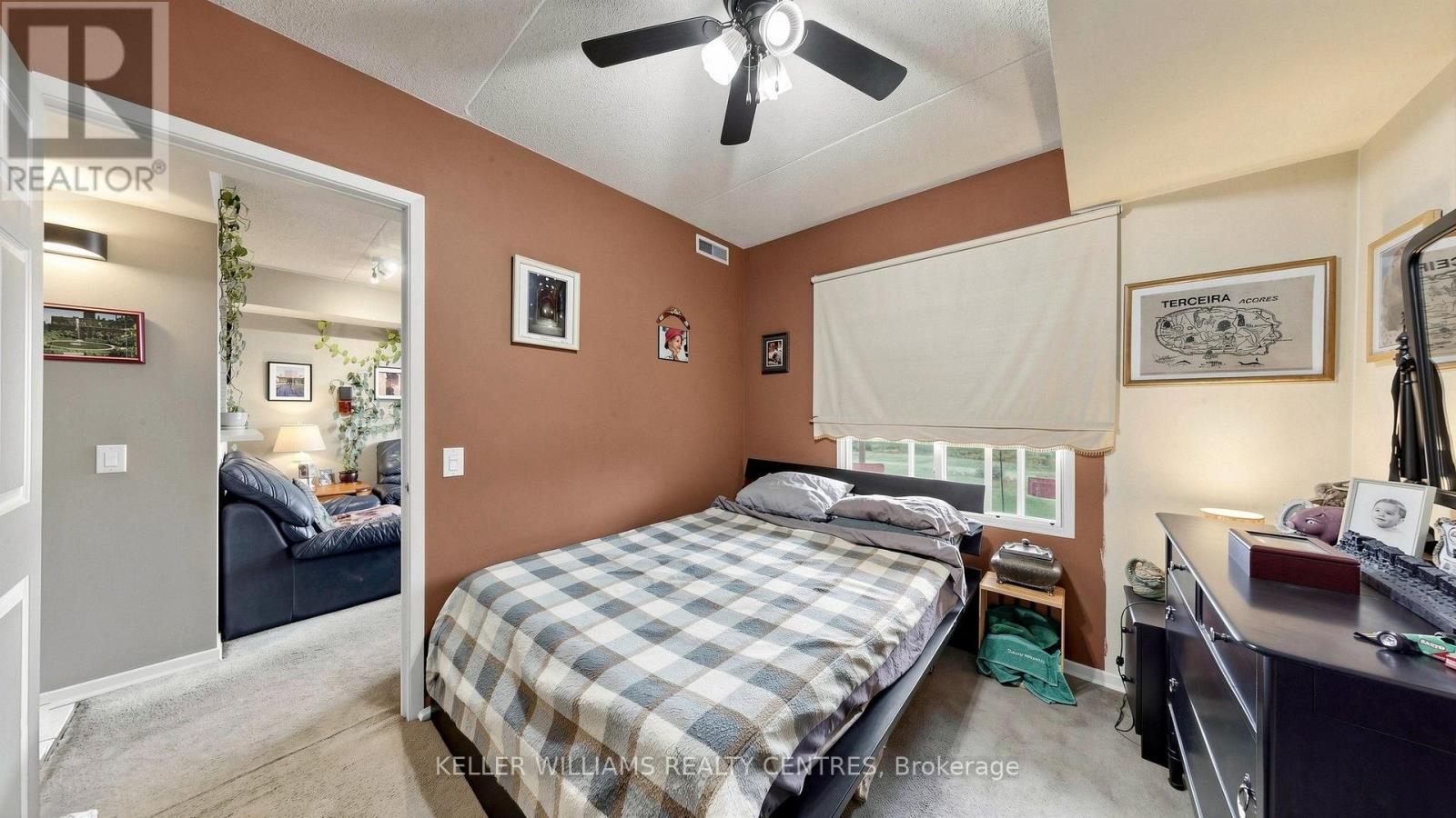#417 160 WELLINGTON STREET E - 21