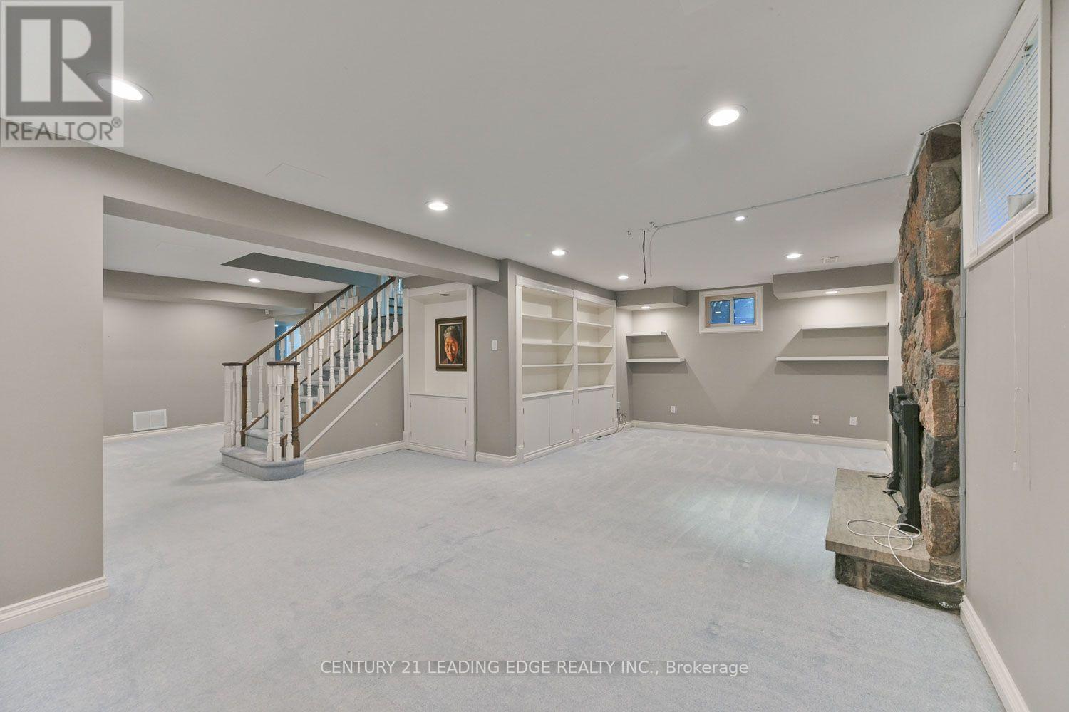 78 WRENWOOD COURT - 40