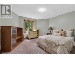 Bedroom - 9 Little Lake Drive, Barrie, ON L4M7B9 Photo 13