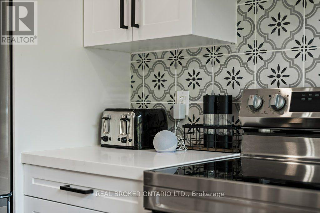 493 CROSBY AVENUE - 19