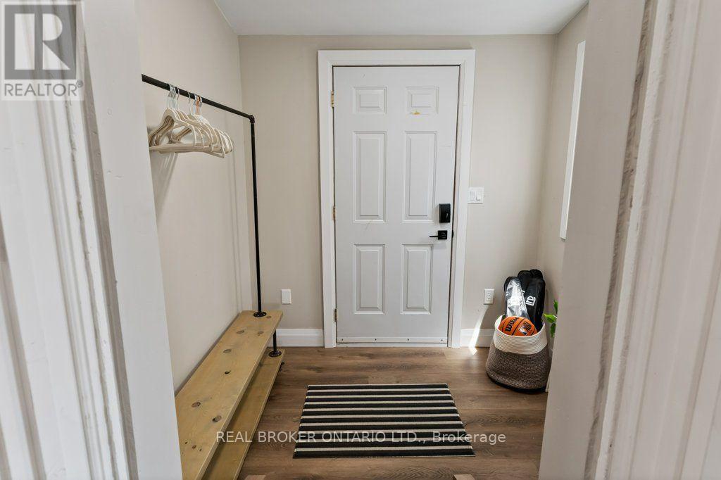 493 CROSBY AVENUE - 22