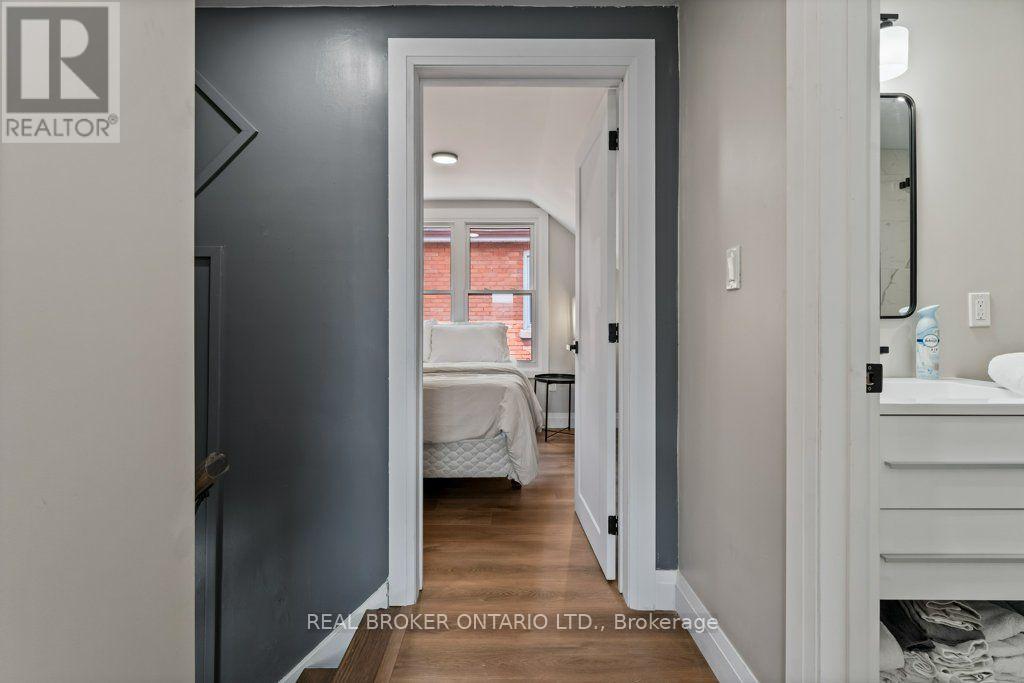 493 CROSBY AVENUE - 24
