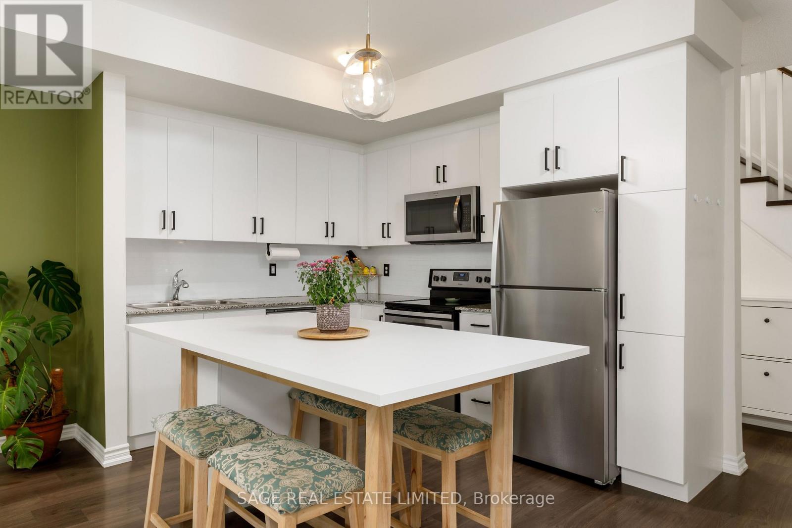#27 140 LONG BRANCH AVENUE - 13