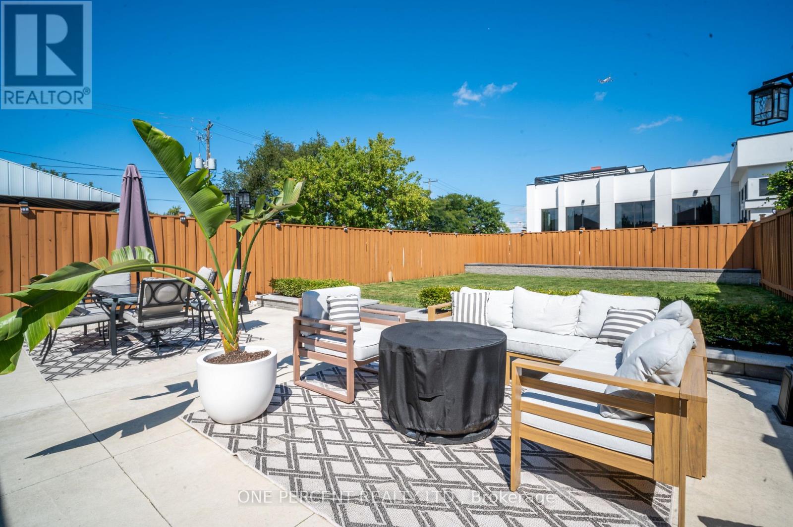 75 PLUNKETT ROAD - 32