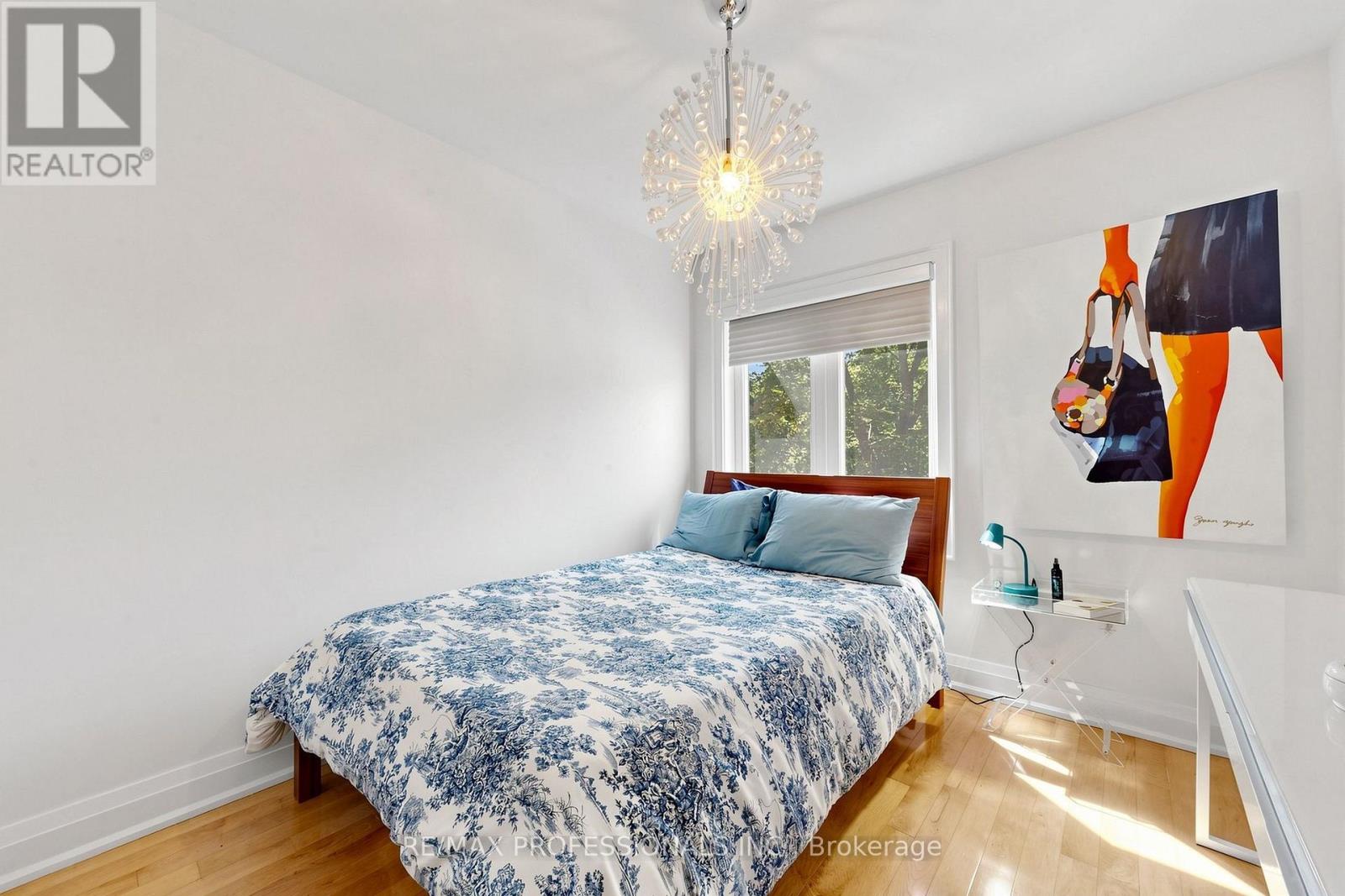 #15A 1064 QUEEN STREET W - 20