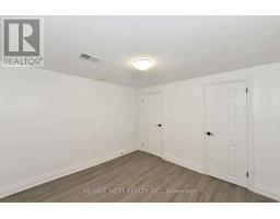 Bsmt - 168 Strathnairn Avenue, Toronto, ON M6M2G1 Photo 14