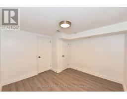 Bsmt - 168 Strathnairn Avenue, Toronto, ON M6M2G1 Photo 16