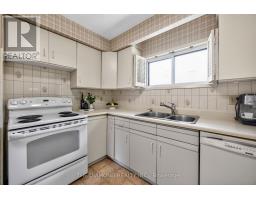 11 Swordbill Drive, Toronto, ON M9A4V3 Photo 18