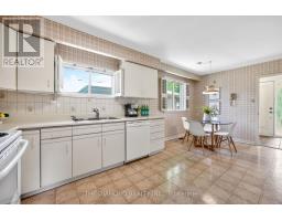 11 Swordbill Drive, Toronto, ON M9A4V3 Photo 19