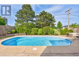 11 Swordbill Drive, Toronto, ON M9A4V3 Photo 36
