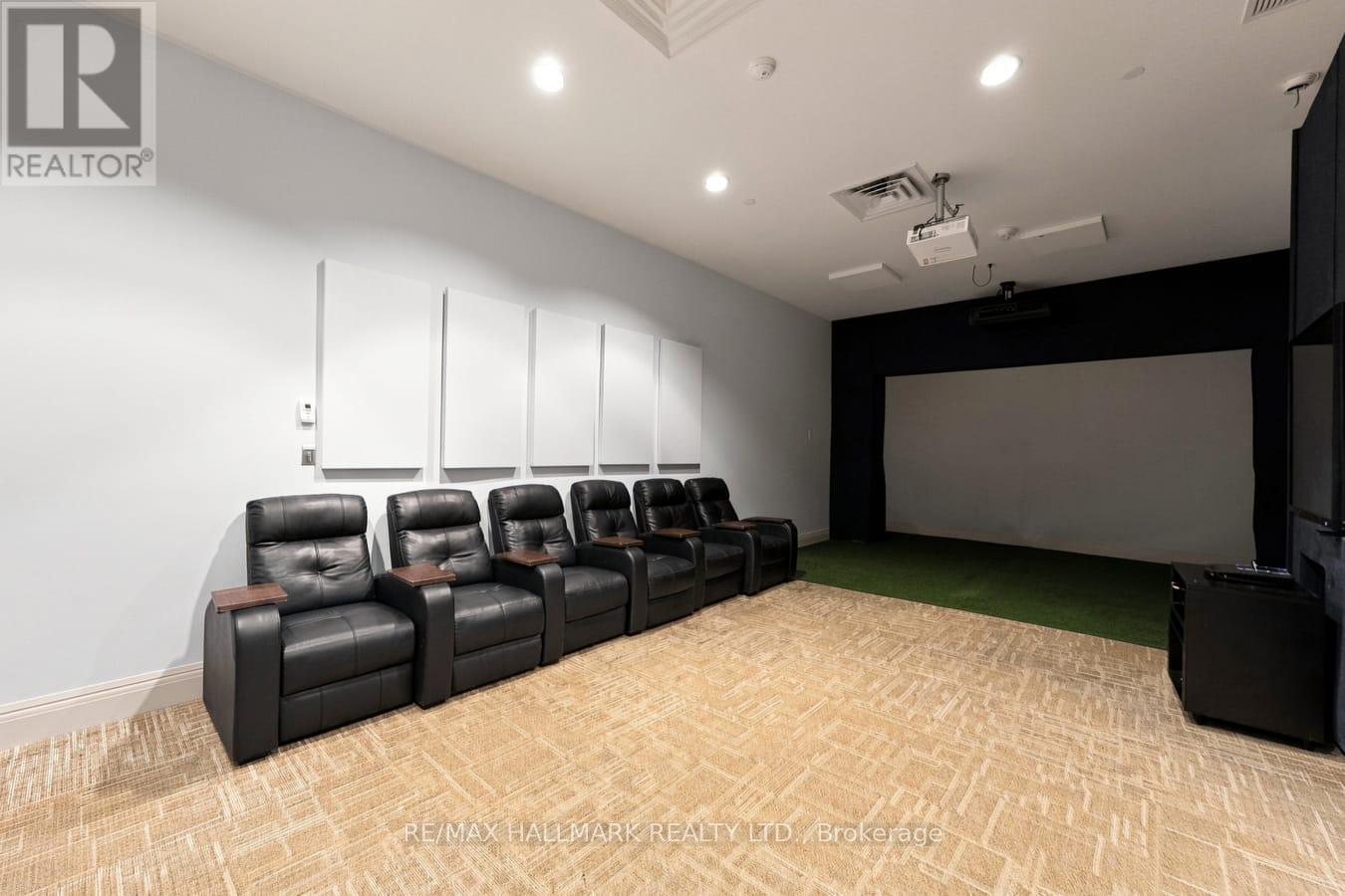 #905 25 FONTENAY COURT - 24
