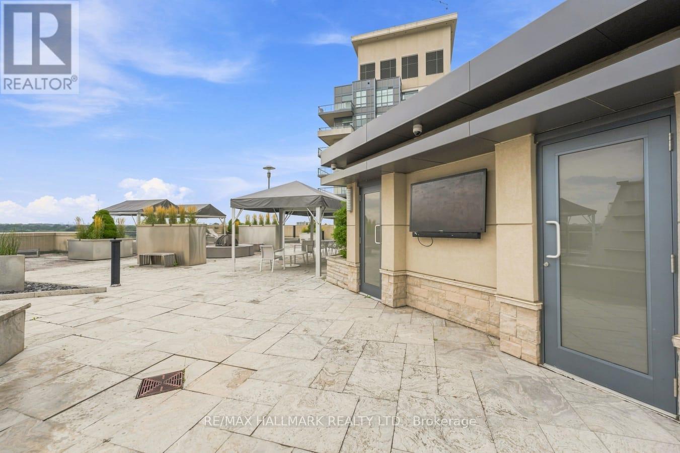 #905 25 FONTENAY COURT - Image 29