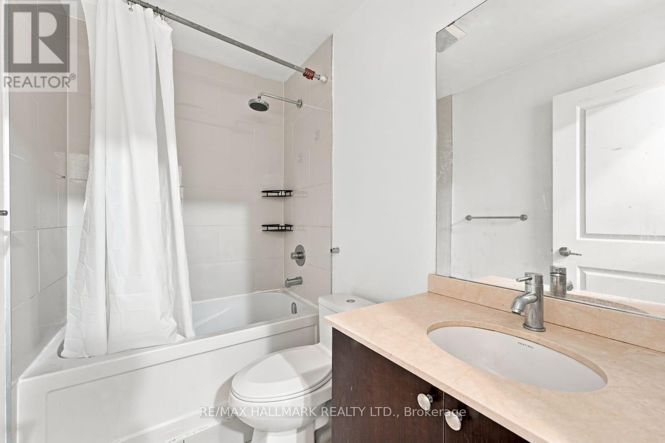 #905 25 FONTENAY COURT - 6