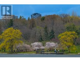1616 - 1926 Lake Shore Boulevard W, Toronto, ON M6S1A1 Photo 39