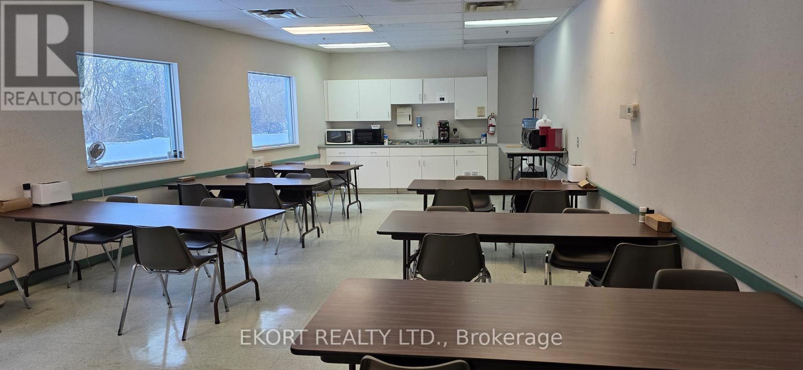 39 DAVIS STREET E, Quinte West (Trenton Ward) — photo 6